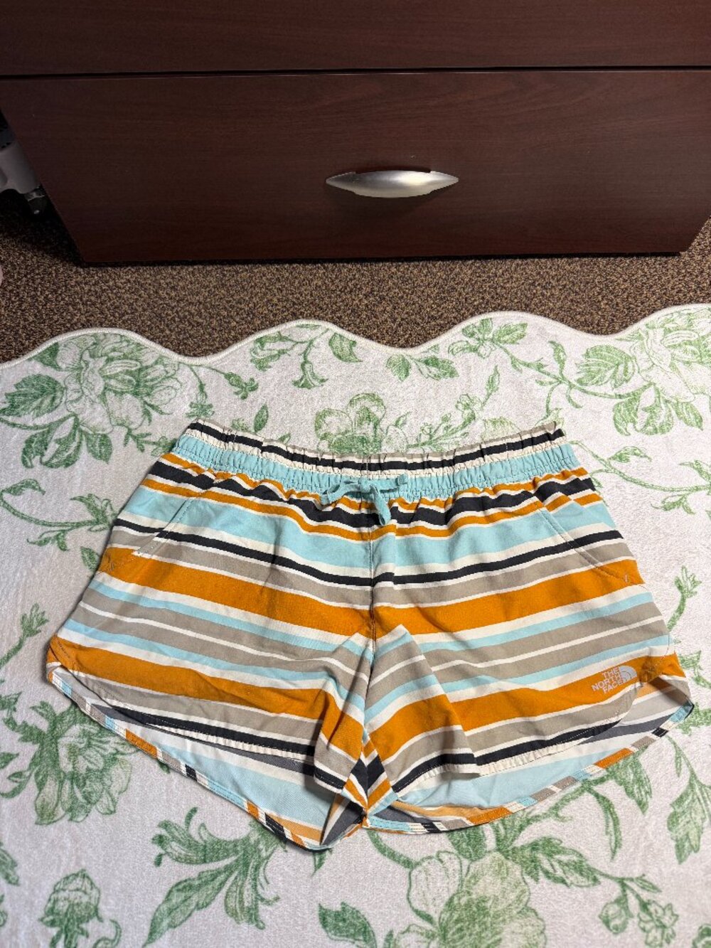 the north face "flashdry" shorts. Striped multicolor